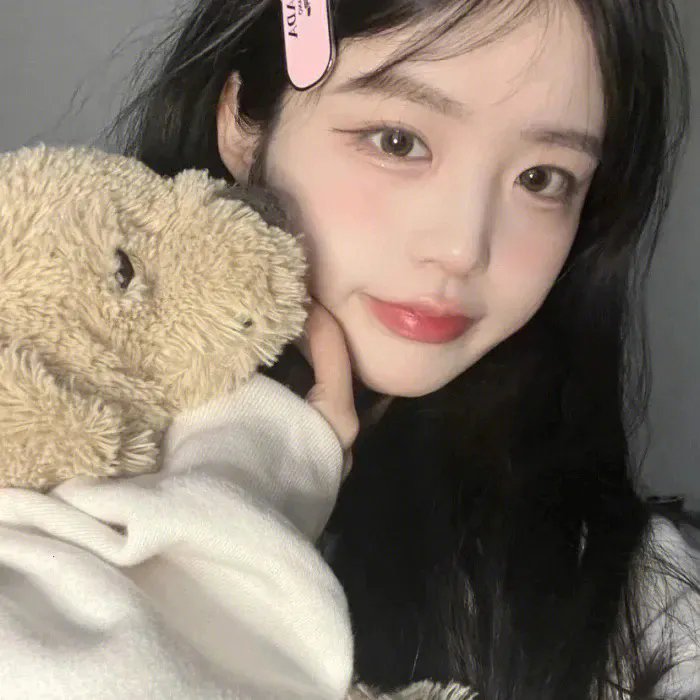 彩凤云裳